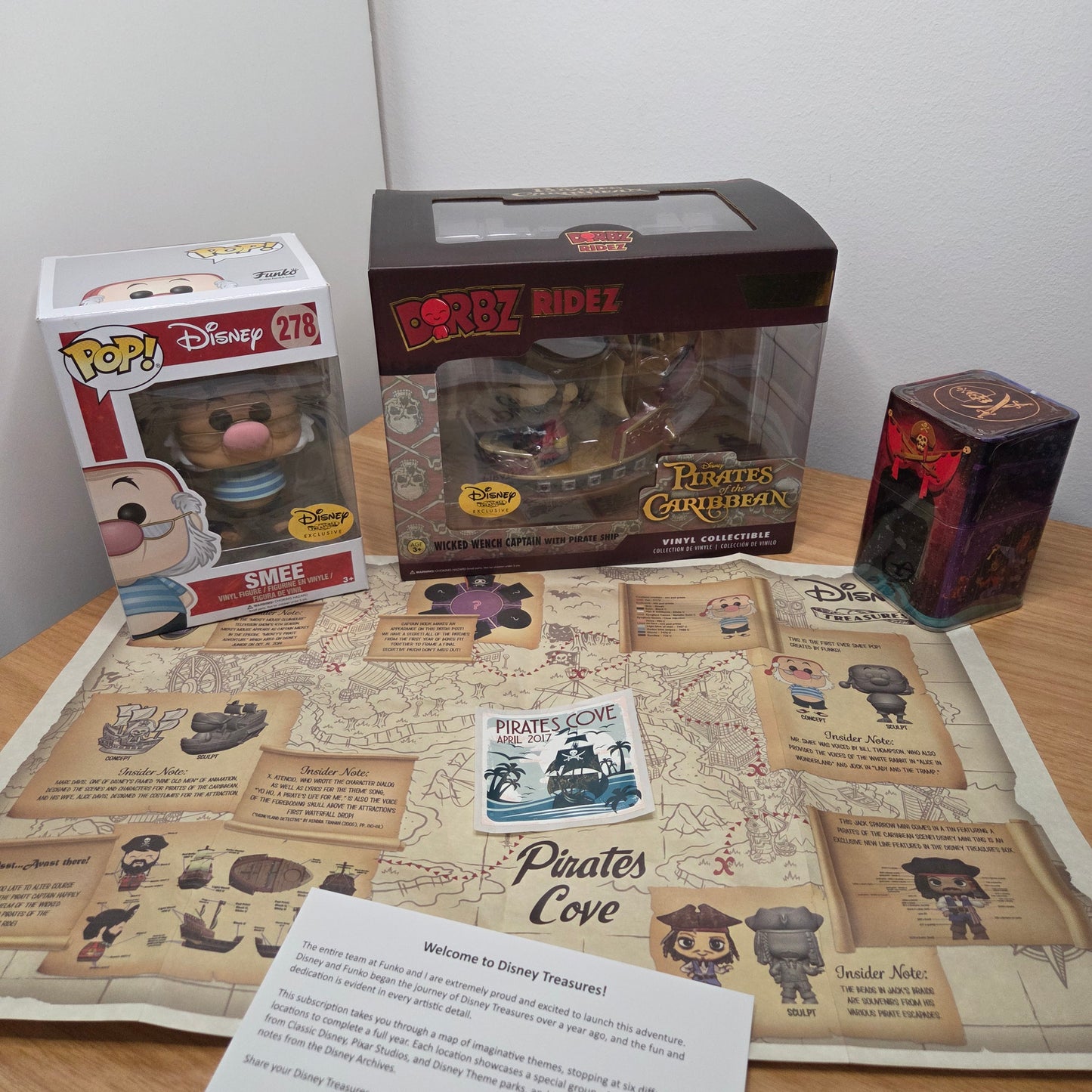 Funko Pop! Pirates of the Caribbean	Treasures	Set: Wicked wench Captain und Smee Figur und mehr
