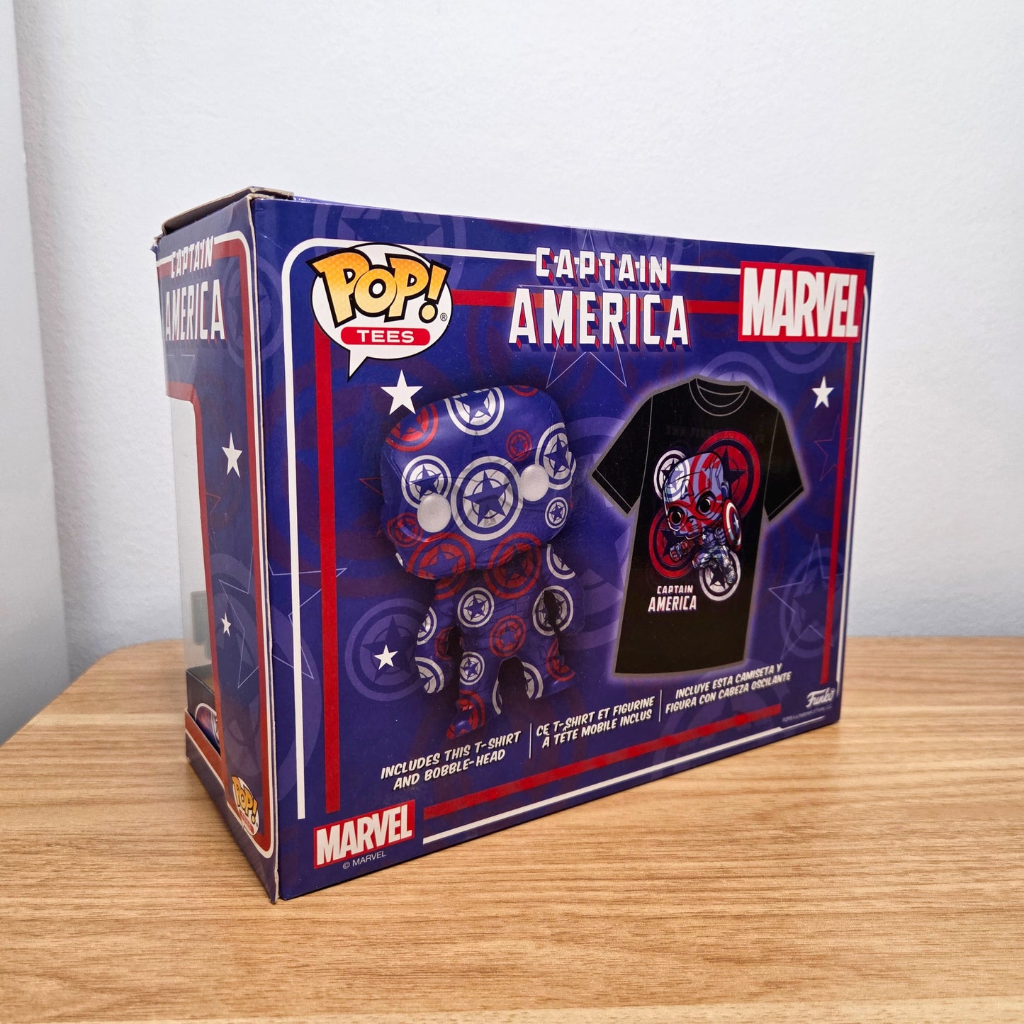 Funko Pop! #36 Captain America Art Series	Set mit T-Shirt Gr. M ungetragen Marvel