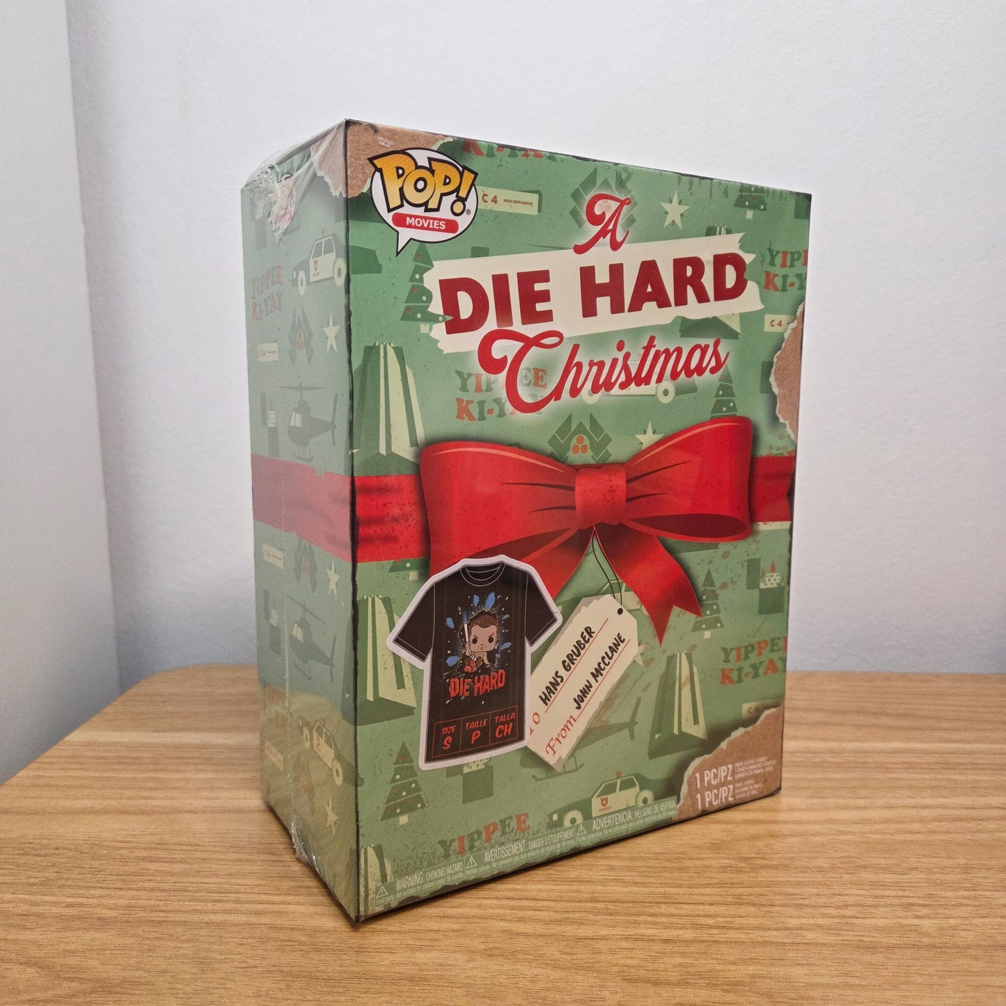 Funko Pop! Stirb Langsam		John McClane Figur und T-Shirt Gr. S