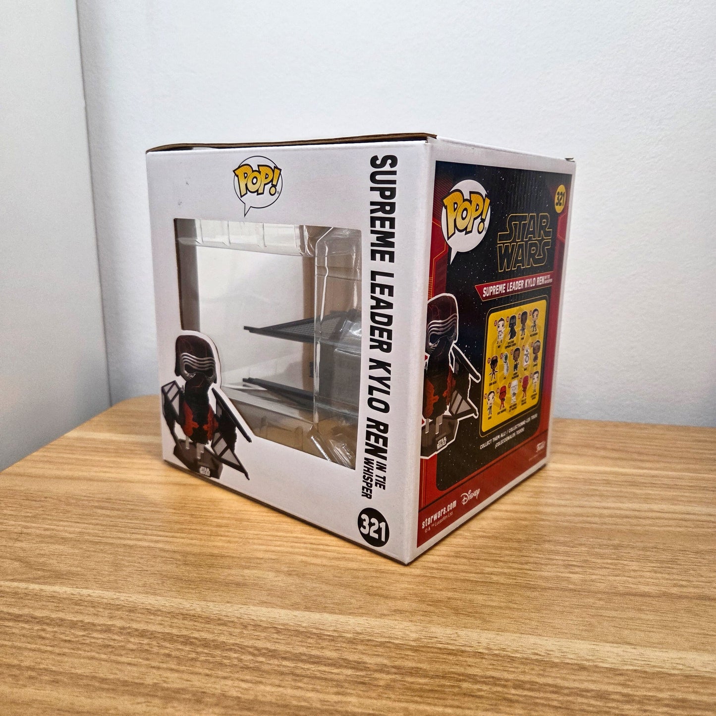 Funko Pop! Star Wars	#321 Supreme Leader Kylo Ren in the Whisper		-	Vinylfigur