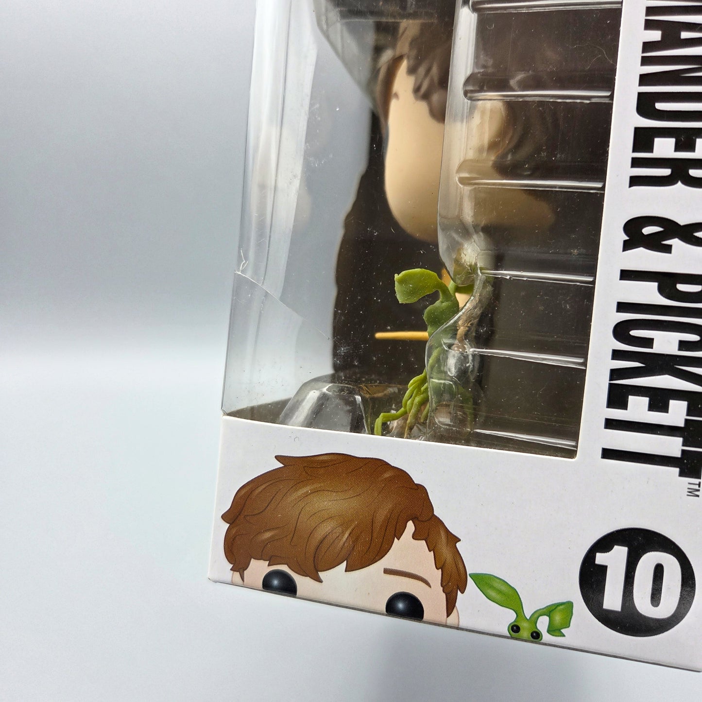 Funko Pop! Fantastic Beasts	#10 Newt Scamander & Pickett		-	Vinylfigur
