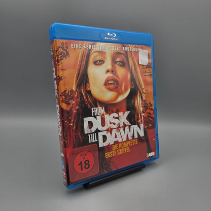From Dusk Till Dawn - Staffel 1		Blu-Ray Film	Hülle defekt