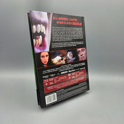 Junges Blut für Dracula	Mediabook	Blu-Ray Film	Booklet liegt lose bei