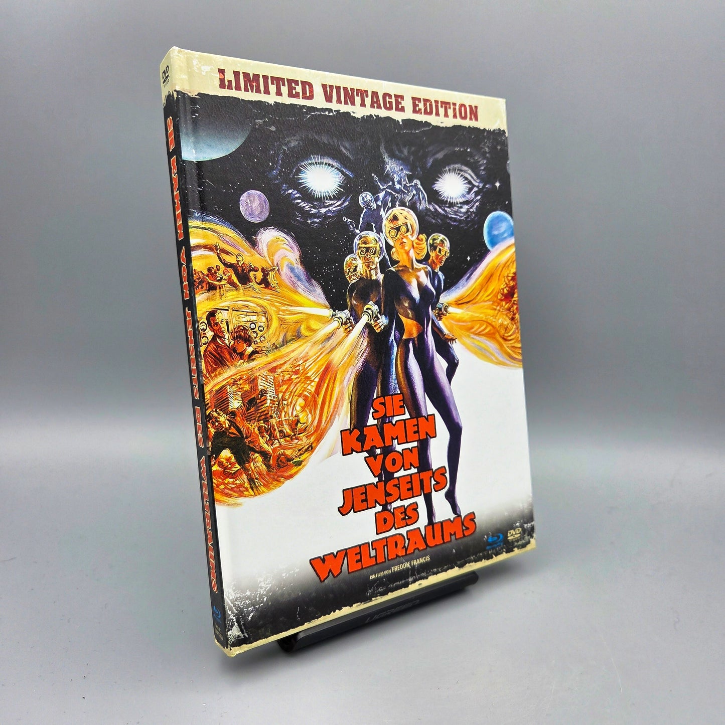 Sie kamen von jenseits des Weltraums	Mediabook	Blu-Ray Film
