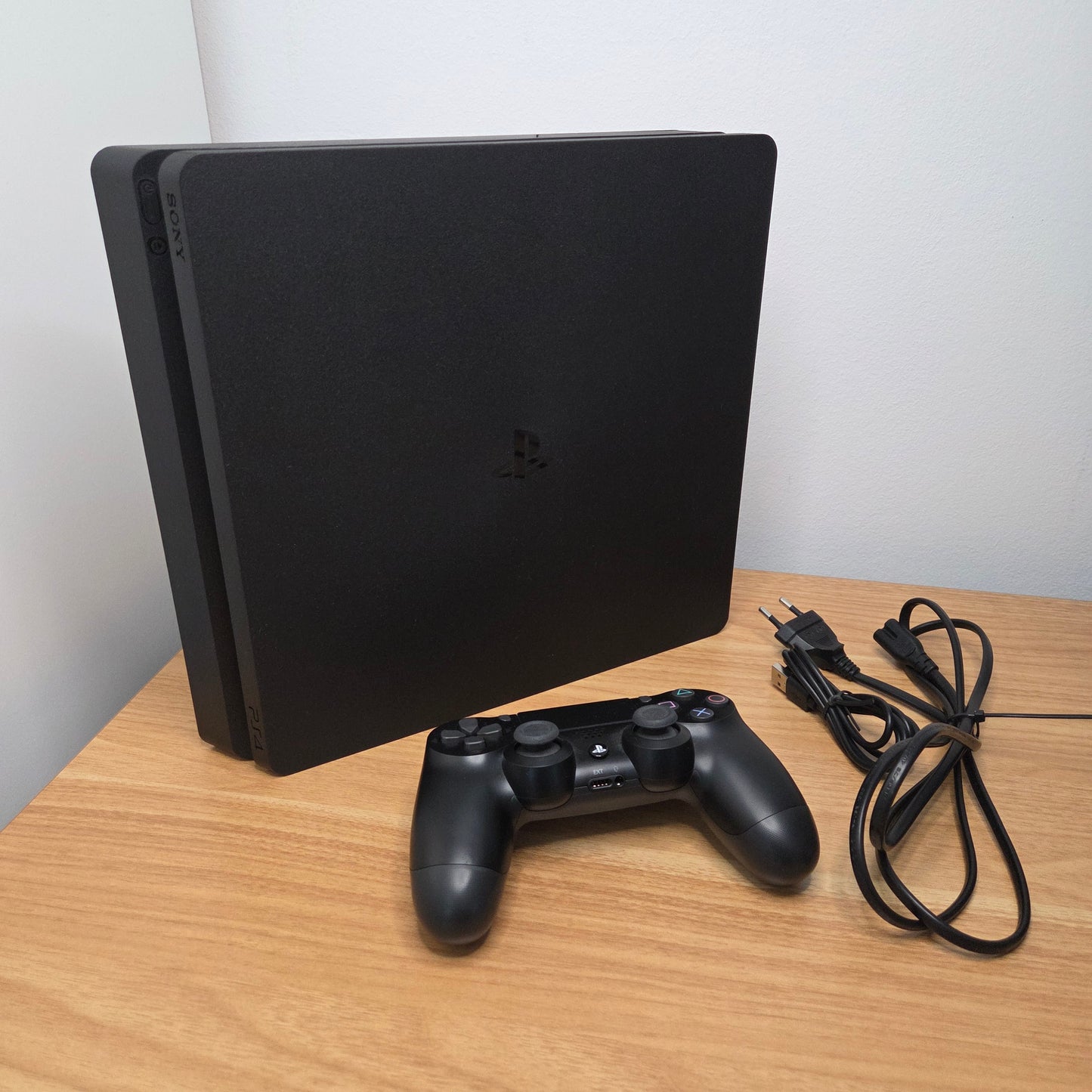 Sony Playstation 4 Slim 512 GB CUH-2216B schwarz mit Sony Wireless Controller