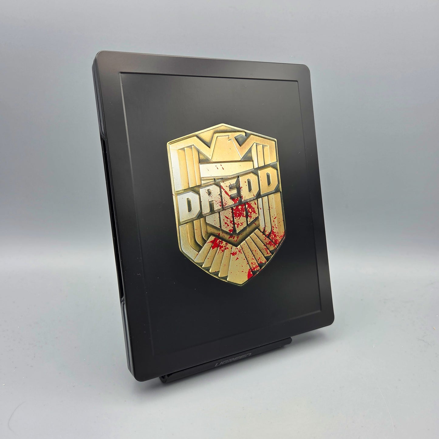 Dredd Filmarena Full Slip Edition 2 - 3D & 2D	Steelbook	Blu-Ray Film	Englischer, tschechischer oder ungarischer Ton