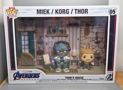 Funko Pop! Marvel - Avengers: Endgame	#05 Miek / Korg / Thor in Thor's House	Moment Deluxe
